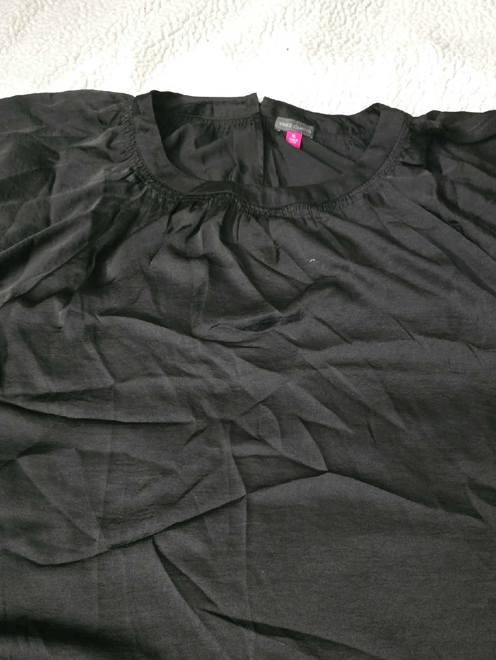 VINCE CAMUTO Black Women's Blouse with Gathered Neckline